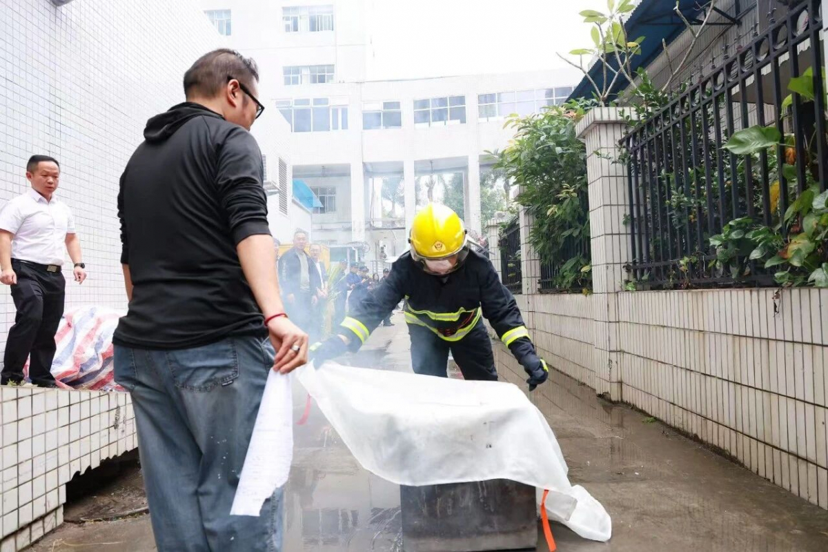 image-20251209082336-11